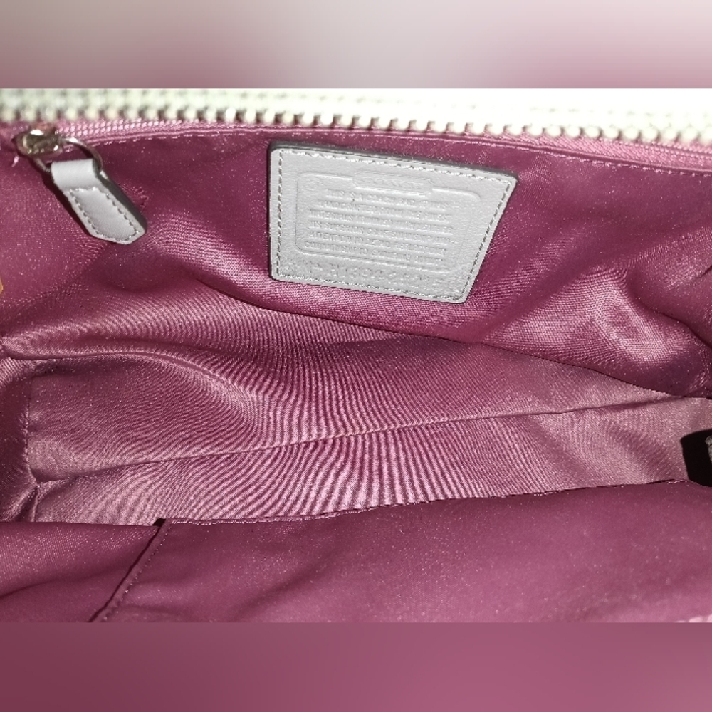 Coach Madison Op Art Gray Shoulder Bag - Picture 8 of 10